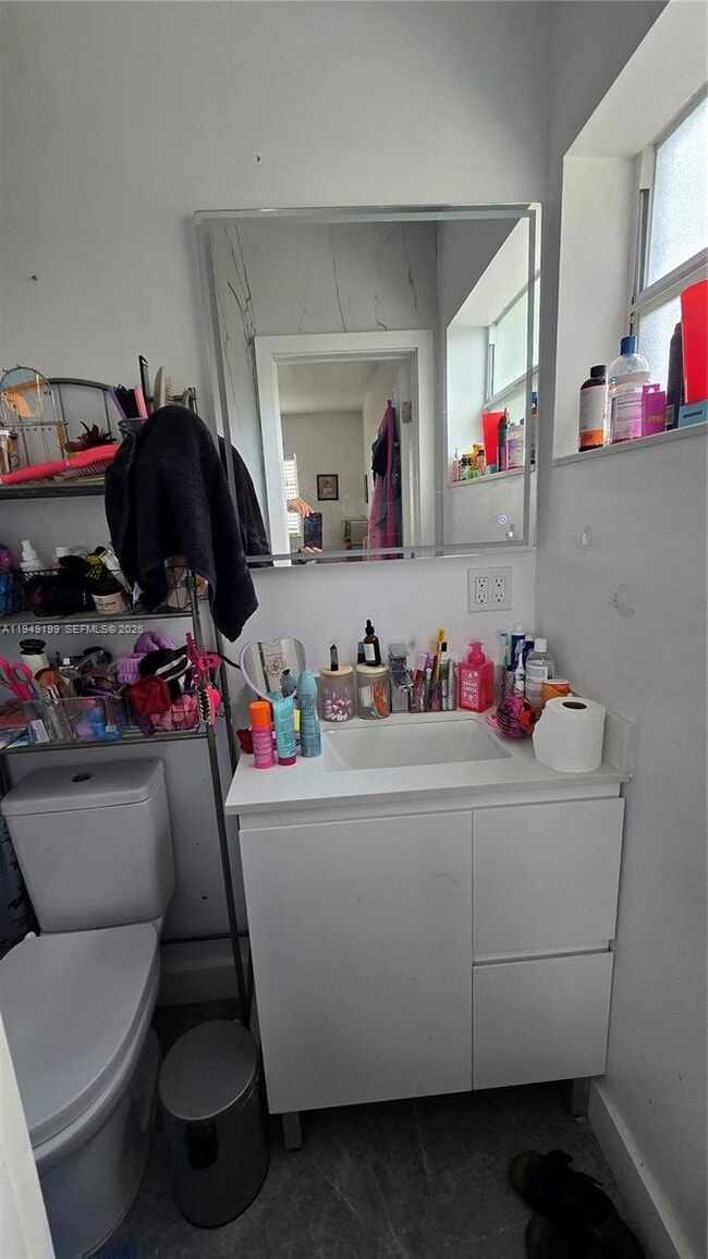 Building Photo - 8261 SW 34th Terrace