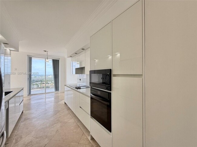 Building Photo - 3801 NE 207th St