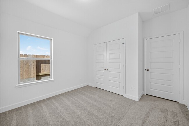 Building Photo - 2706 Sunrise Fld Ln