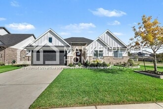 Building Photo - 3839 Hordley Ter Trl