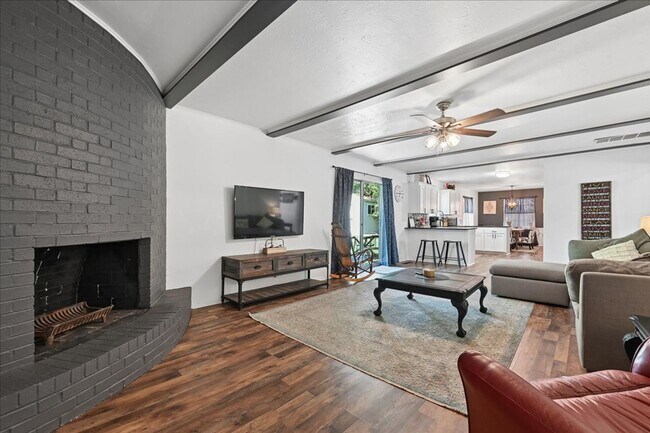 Building Photo - 5752 S 80th E Ave