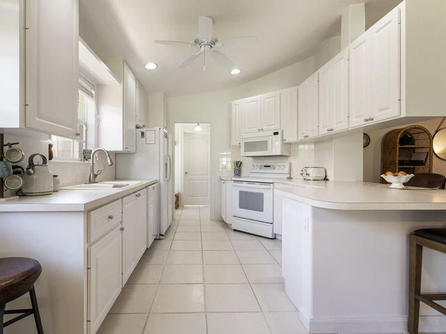 Building Photo - 8363 Cozumel Ln