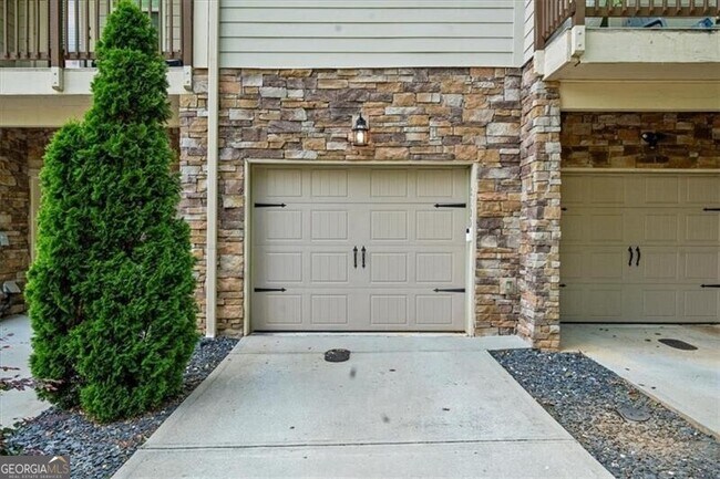 Building Photo - 3122 Quantum Ln