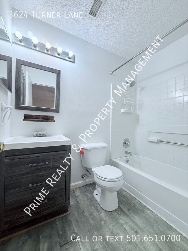 Building Photo - 3624 Turner Ln