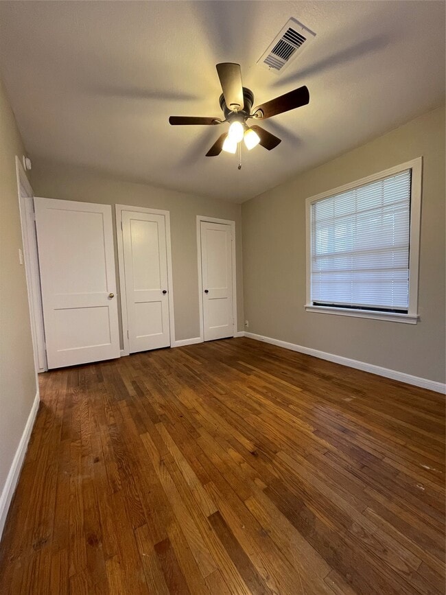 Building Photo - 1941 N Avenue H