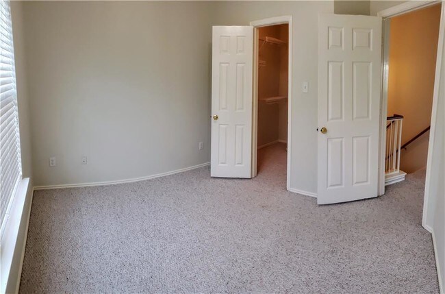 Building Photo - 1900 Scofield Ridge Pkwy