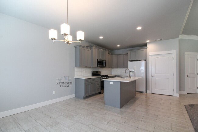 Building Photo - 9114 Ruven St