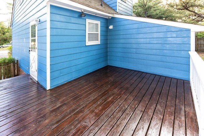 Building Photo - 4 Bedroom Home in North Chesterfield ***Available NOW***