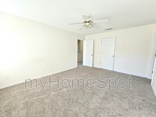 Building Photo - 2497 Redoubt Ave