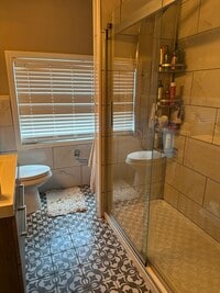 Building Photo - 52 Warner St