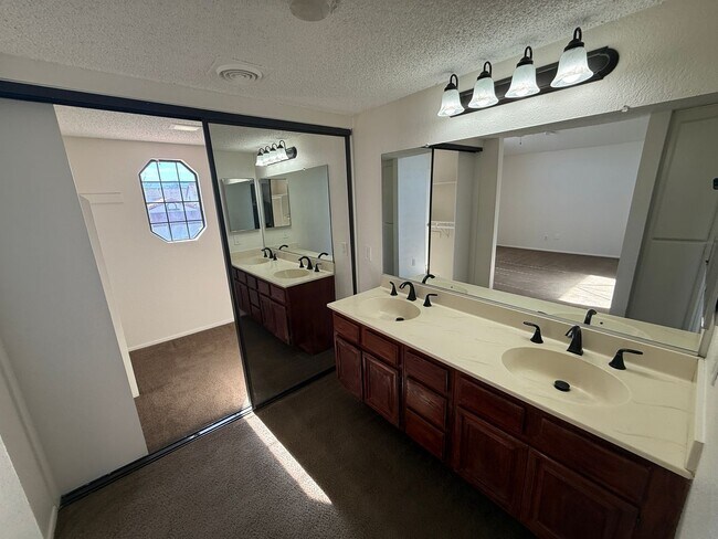 Building Photo - Spacious 4-Bedroom Home with Solar, Pool & Spa in Lancaster!