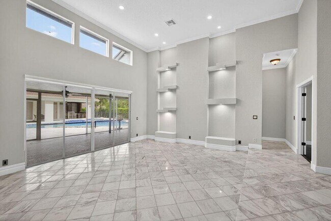 Building Photo - 1295 Longlea Terrace
