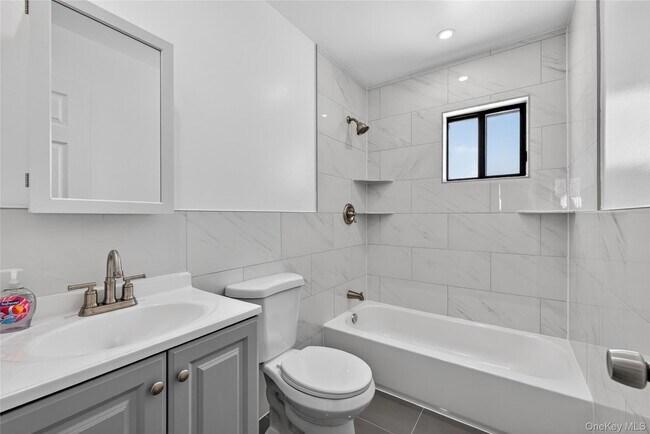 Building Photo - 3103 Falcon Ave