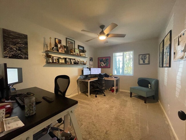 Building Photo - 843 E Butler Dr