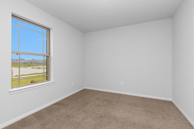 Building Photo - 1216 Haverford Ln