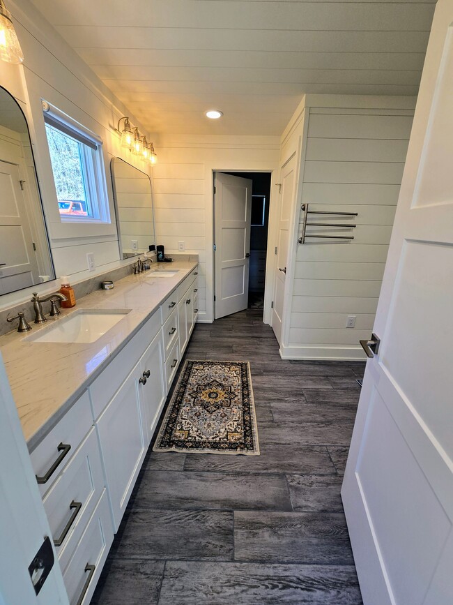 Building Photo - 151 Timpson Cove Rd