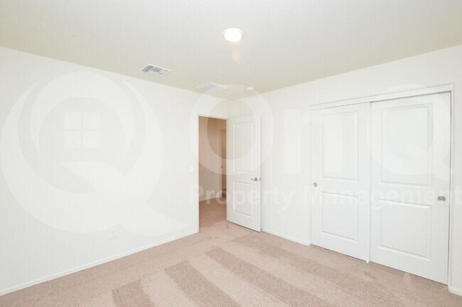 Building Photo - 2569 N Mcdonald Ln