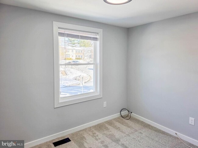 Building Photo - 18736 Pintail Ln