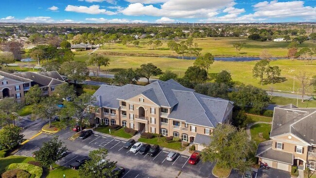 Building Photo - Beautiful WATER VIEW 3 bedroom, 2 bathroom...