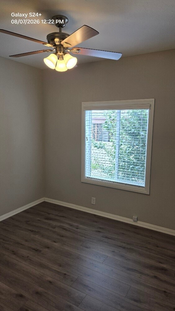 Building Photo - 1361 Shadowglen Way