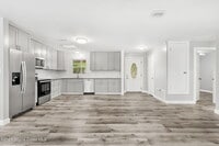 Building Photo - 2426 Clemson Dr
