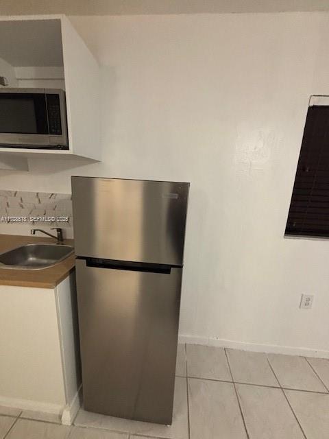 Building Photo - 541 E 16th St