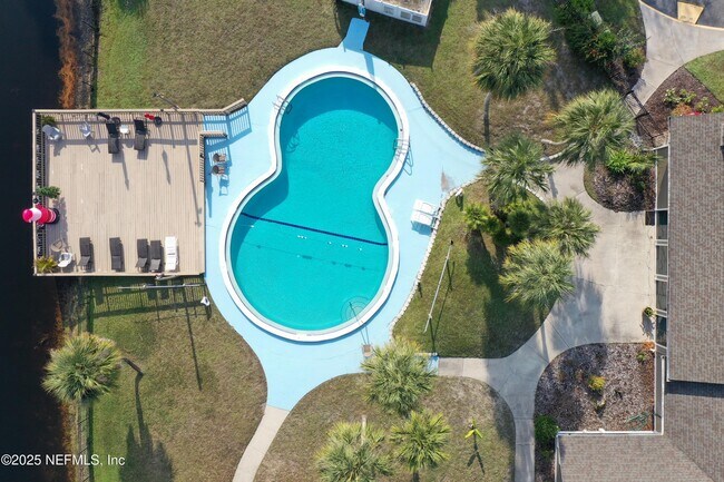 Building Photo - 8777 Como Lake Dr