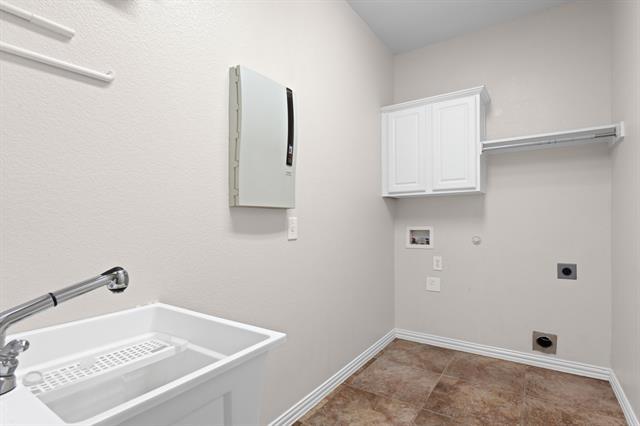 Building Photo - 1441 Golf Club Dr