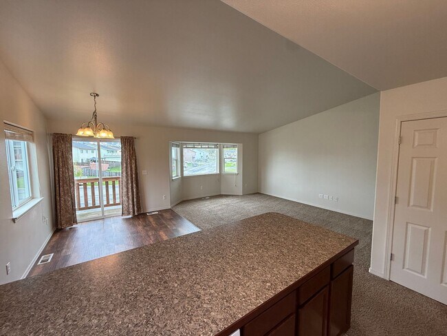 Building Photo - 2236 Galatea Dr