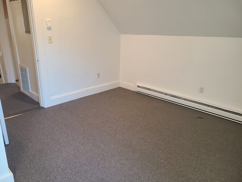 Building Photo - 1628 Massachusetts Ave