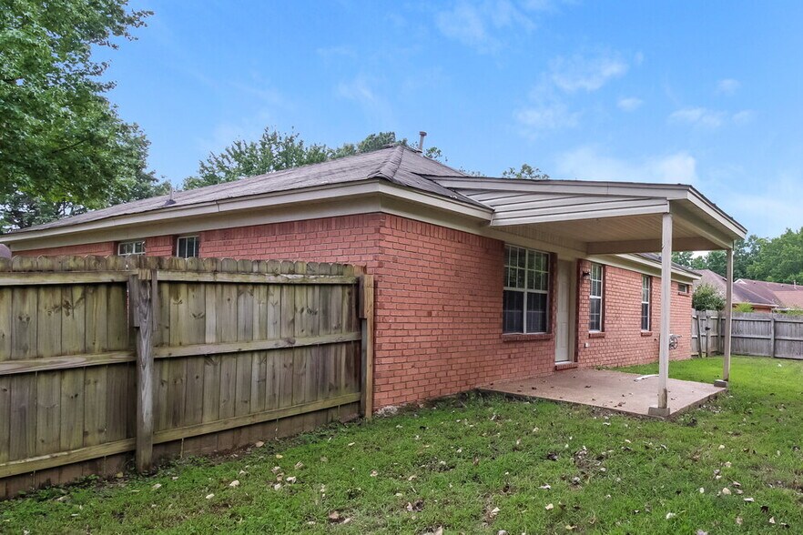 Building Photo - 3946 Keynon Dr