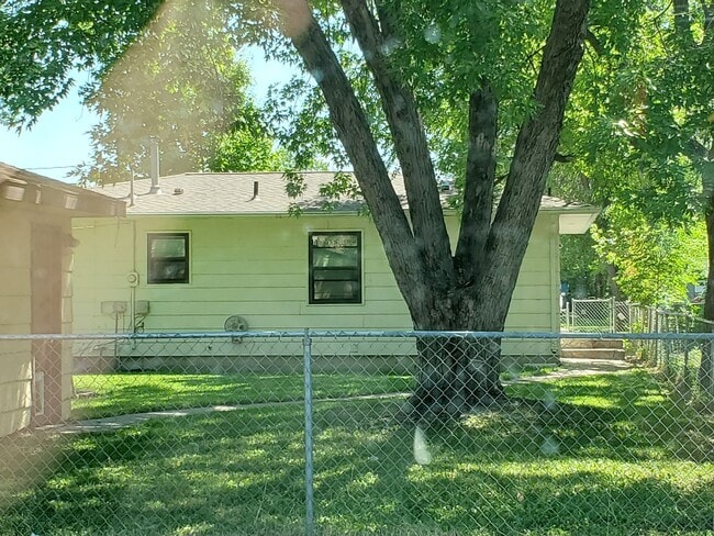 Building Photo - House Near NDSU!