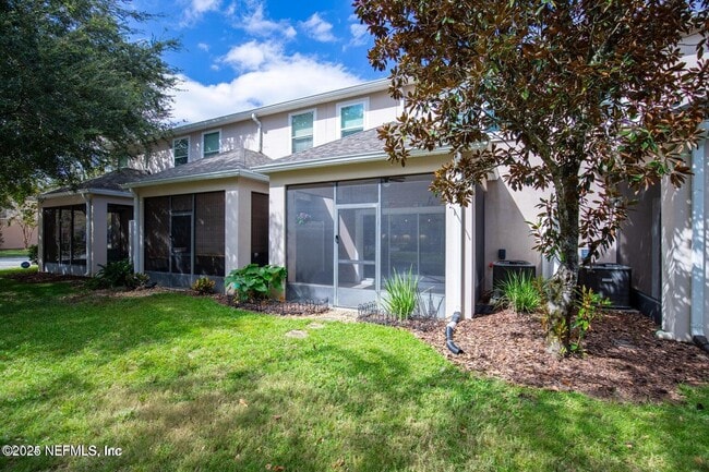 Building Photo - 721 Crystal Way