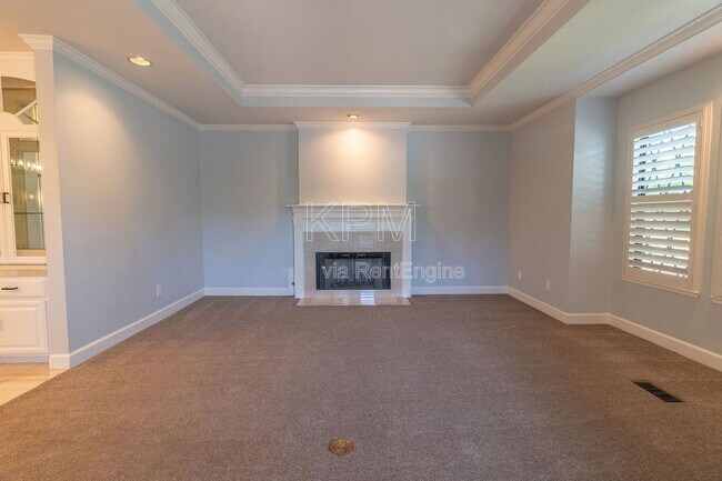 Building Photo - 672 Cypress Run