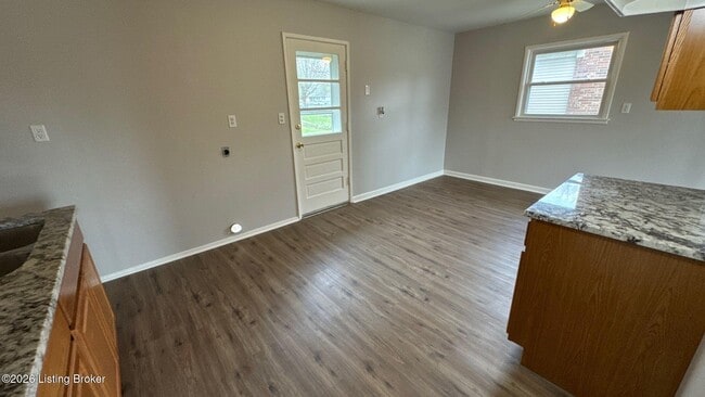 Building Photo - 6315 Red Spruce Dr