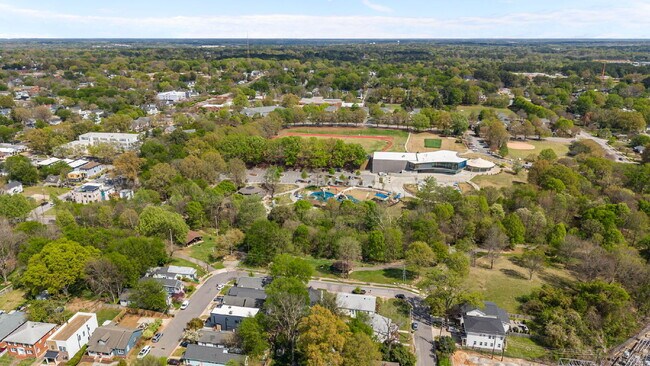 Building Photo - "Charming 1-Bed Gem at 509-511 Cape Ave, Raleigh – Your Cozy Retreat Awaits!"