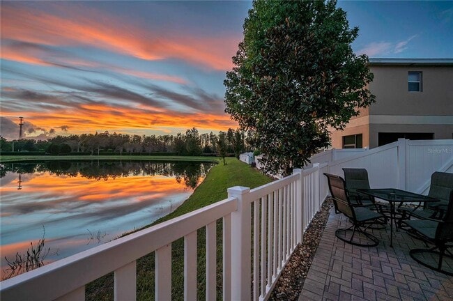 Building Photo - 12025 Greengate Dr