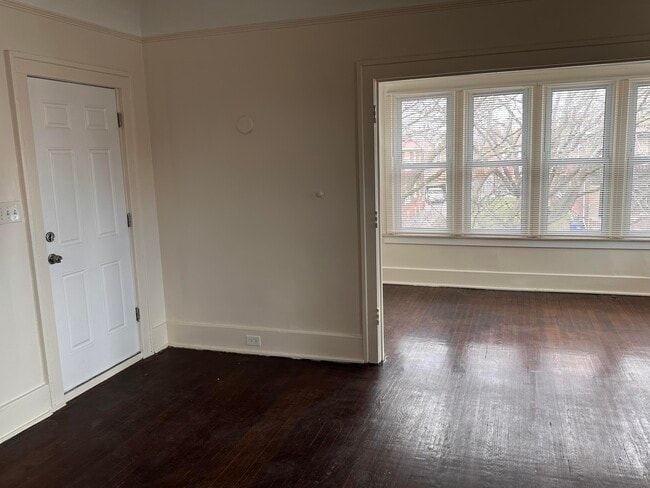 Building Photo - 2293 W Philadelphia St