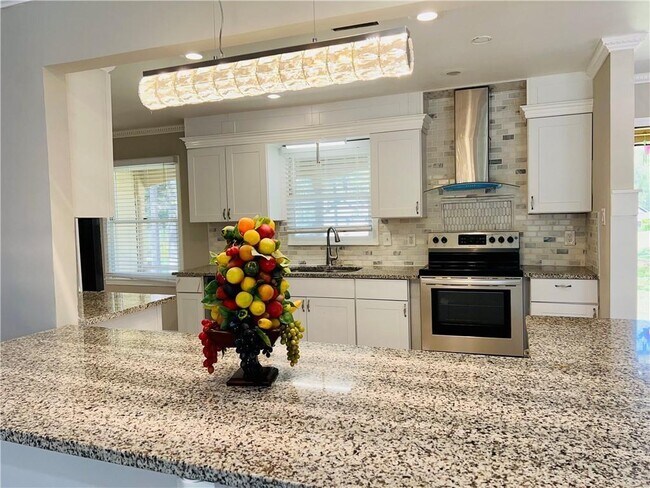 Building Photo - 2223 Hylaea Rd