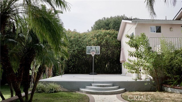 Building Photo - 925 Sherlock Dr