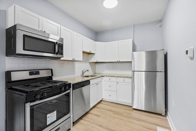 Interior Photo - Lancaster_3950