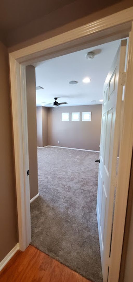 Building Photo - Beautiful House in the Lovely Fair Oaks Ra...