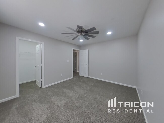 Building Photo - 176 Heartwood Hill