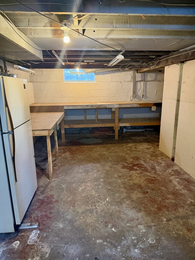 Building Photo - 41 Mildorf St