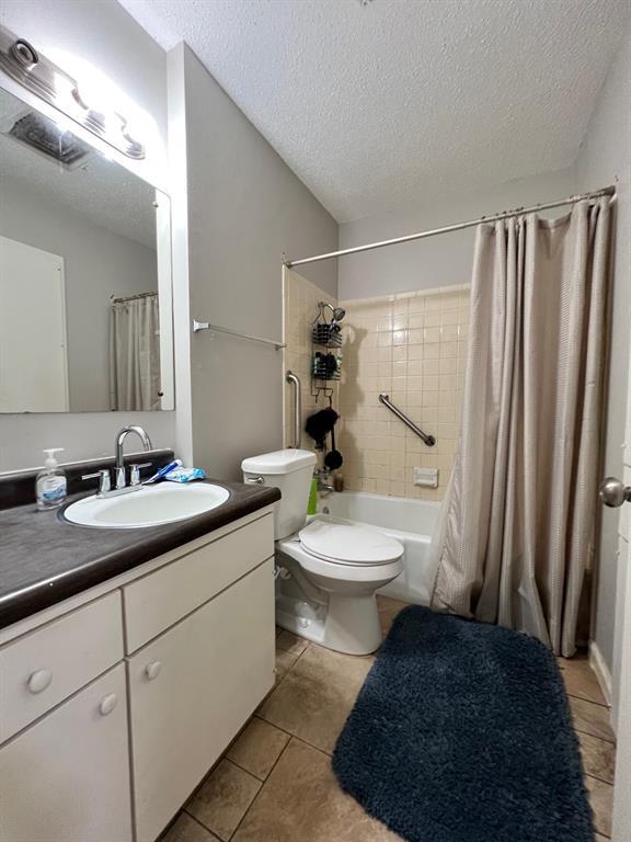 Building Photo - 1708 Stanley Ave