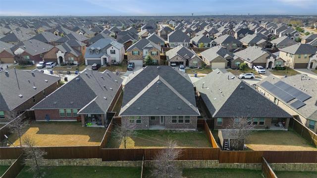 Building Photo - 940 Azure Ln