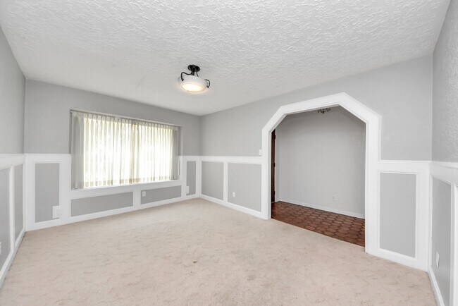 Building Photo - 7510 Renmark Ln