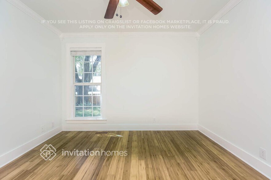 Building Photo - 609 Eastview Cir