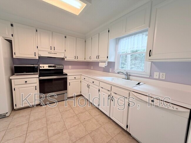 Building Photo - 1208 Tobacco Barn Rd