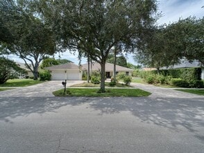 Building Photo - 2908 Banyan Blvd Cir NW